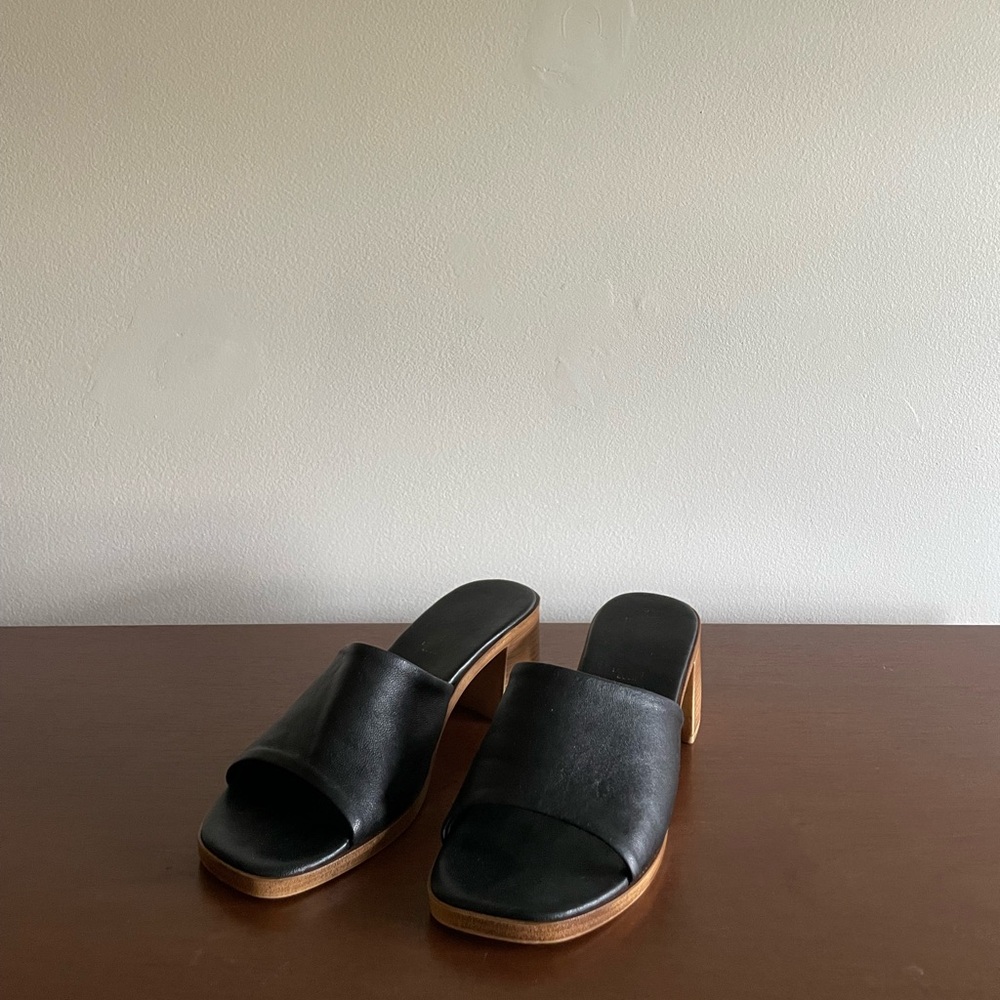 Faux leather block mule